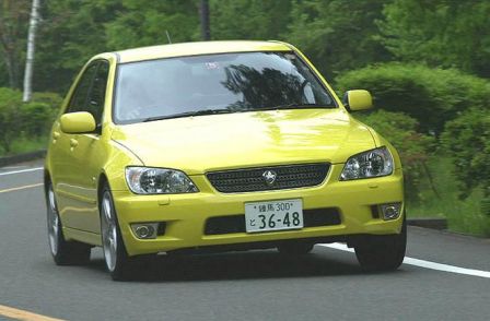Toyota Altezza, 2001